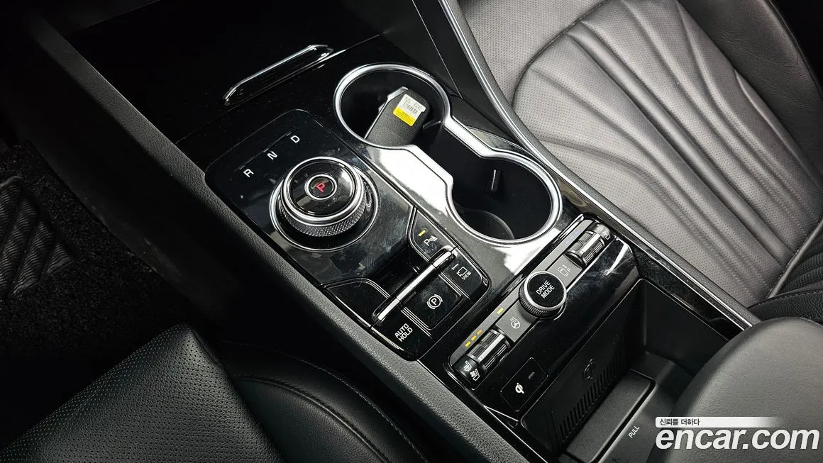 Kia K5 — фото 10