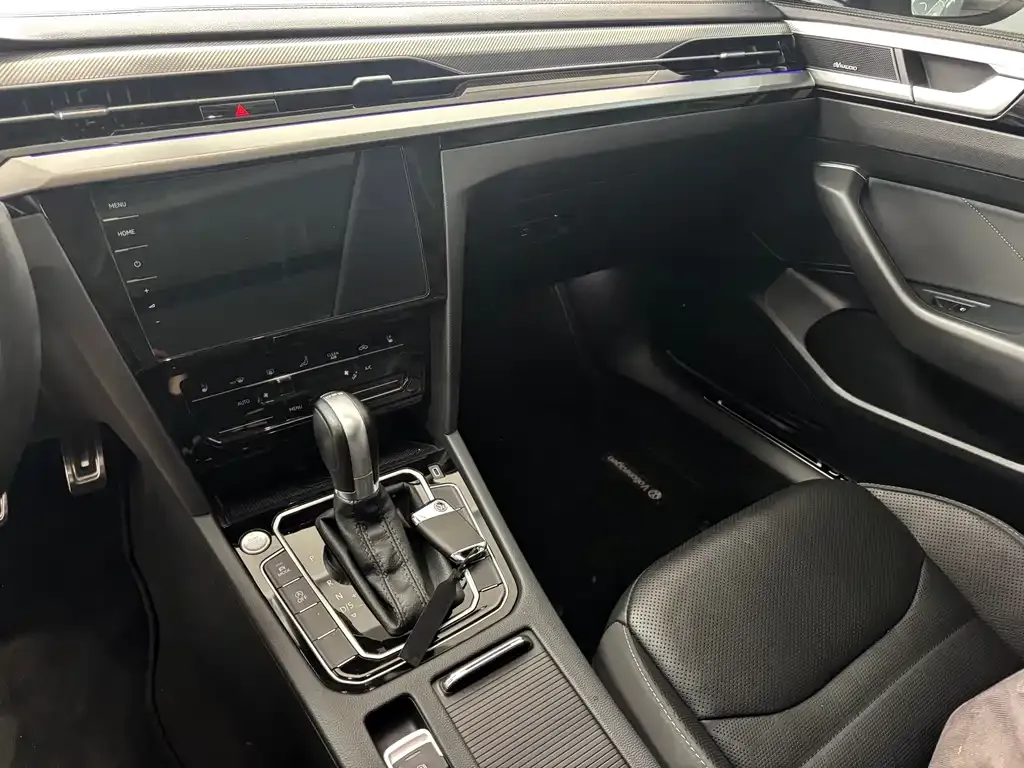 Volkswagen CC 2022 из CN, фото 8
