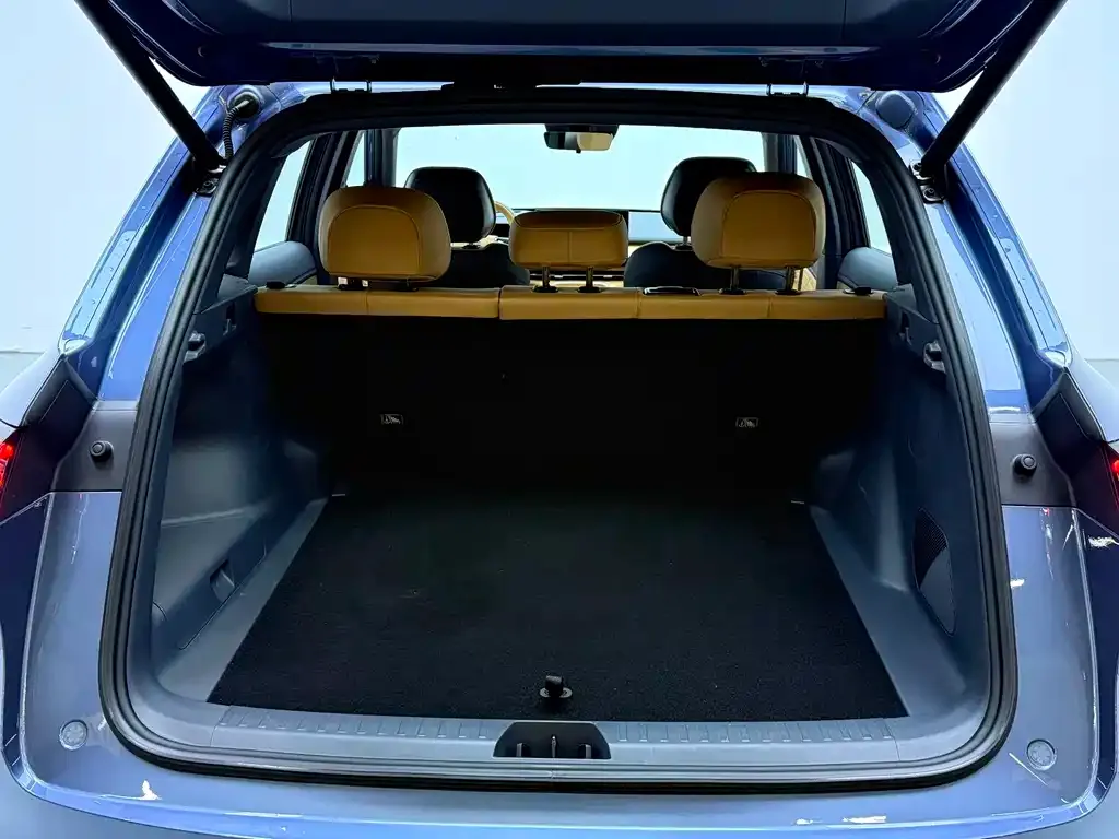 Geely 银河星舰7 2025 из CN, фото 6