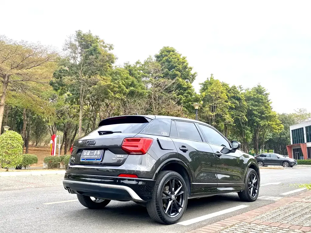 Audi Q2L 2021 из CN, фото 7