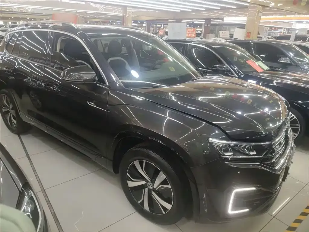 Volkswagen GTE PHEV 2024 из CN, фото 10