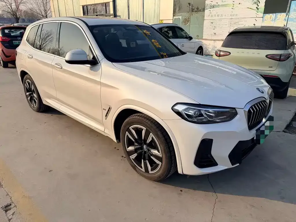 BMW iX3 2025 из CN, фото 5