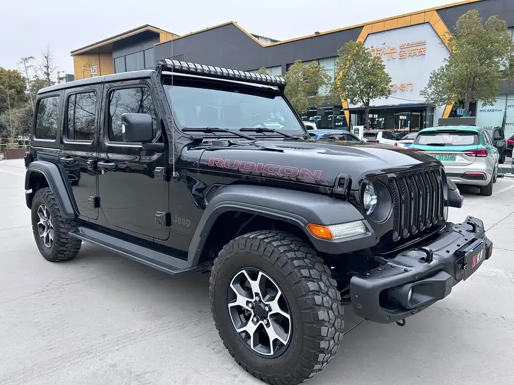 Jeep Wrangler 2022 из CN, фото 5