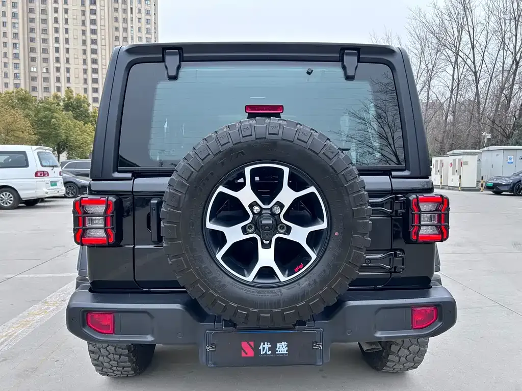 Jeep Wrangler 2022 из CN, фото 6