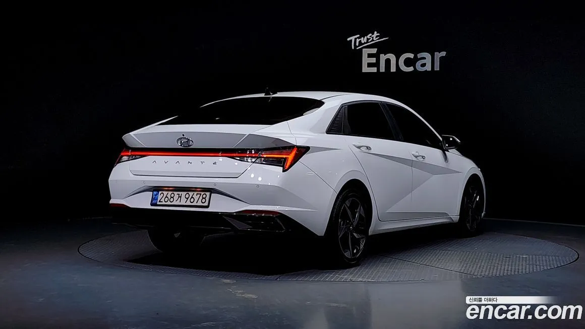 Hyundai AVANTE — фото 2