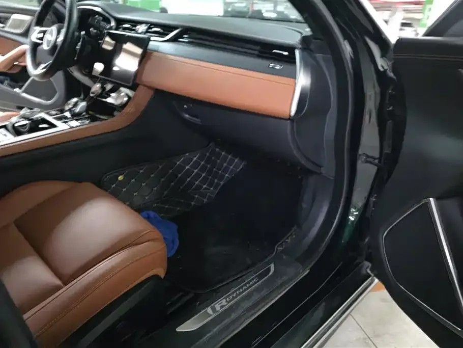 Jaguar XFL 2023 из CN, фото 7