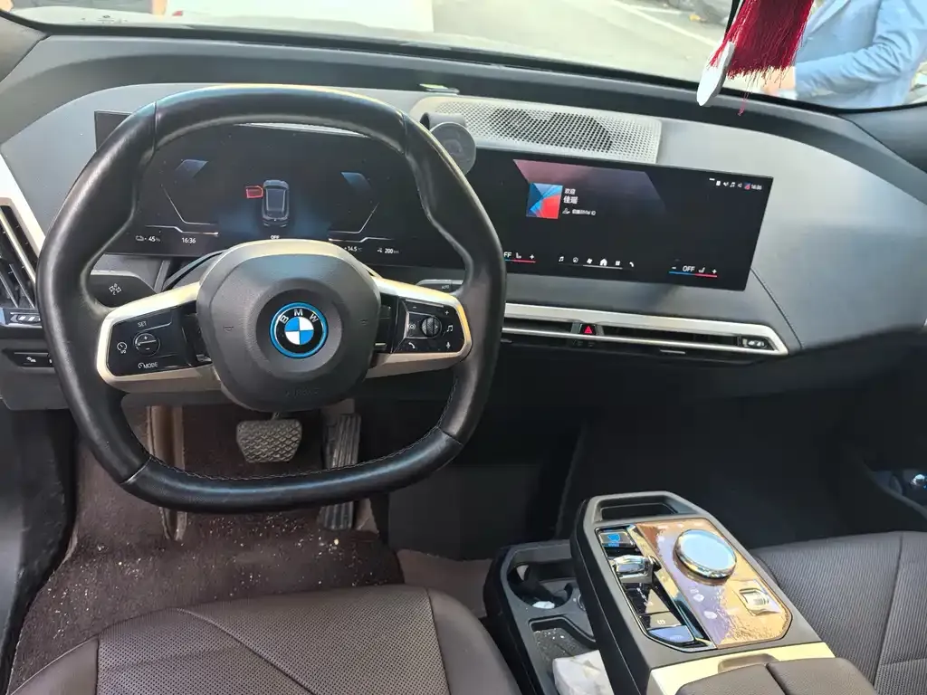 BMW iX 2023 из CN, фото 6