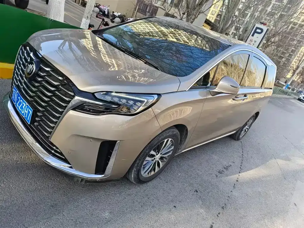 Buick GL8 2024 из CN, фото 1