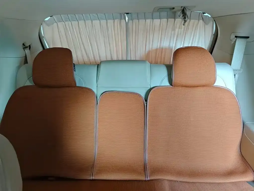 Buick GL8 2024 из CN, фото 2