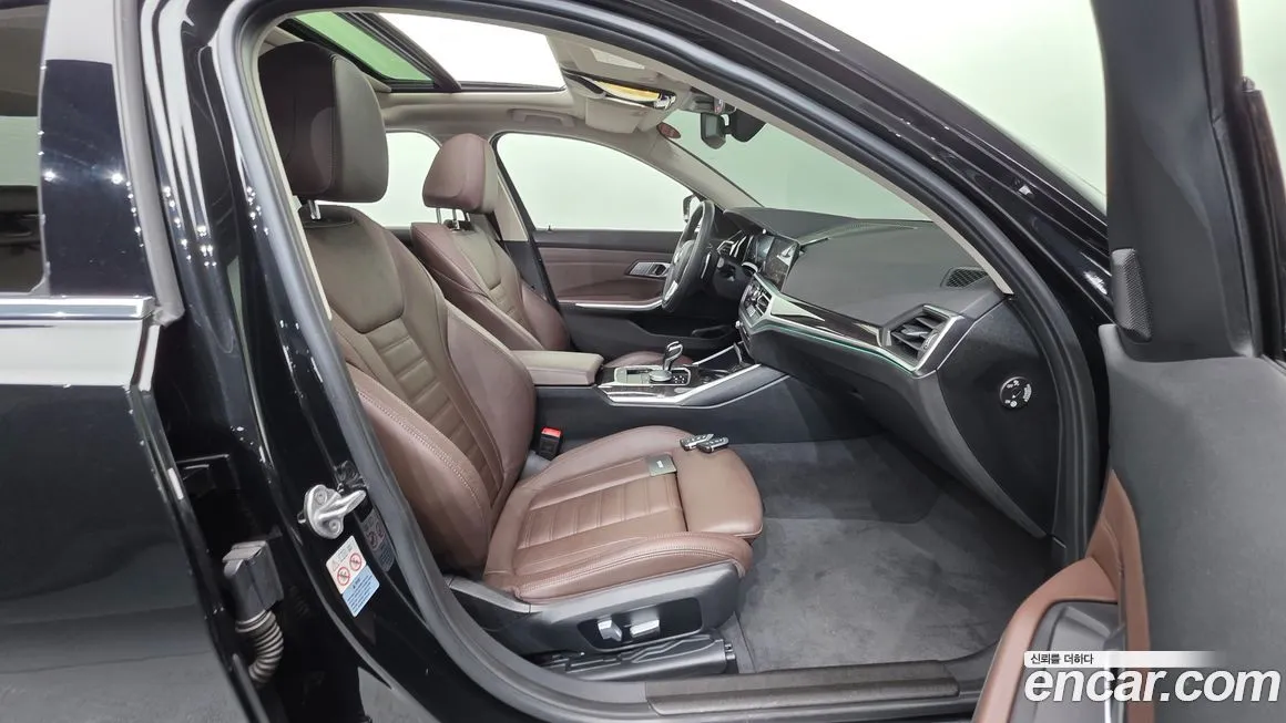BMW 3-Series 2021 из KR, фото 8