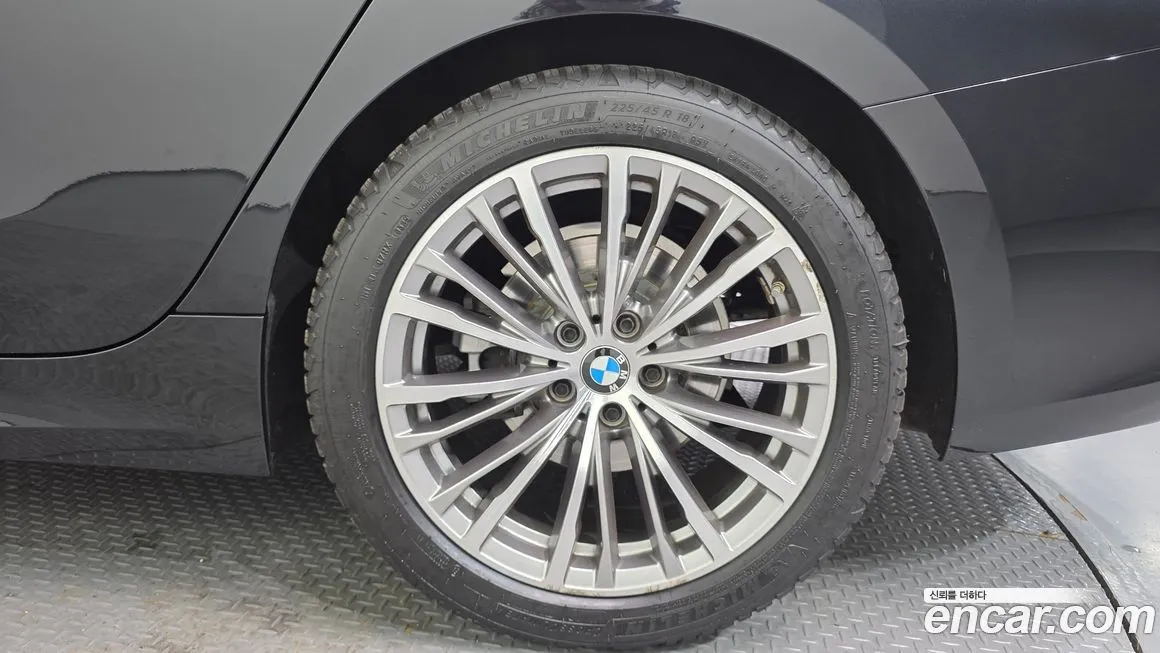 BMW 3-Series 2021 из KR, фото 5