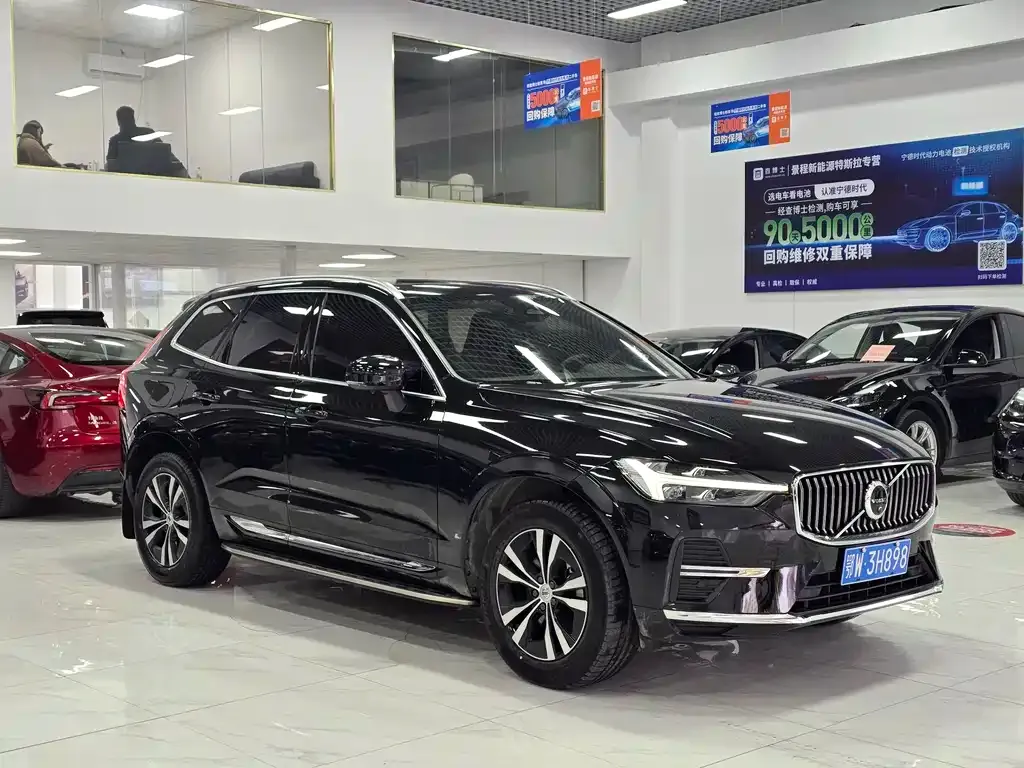Volvo XC60 2022 из CN, фото 3