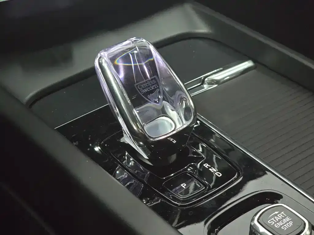 Volvo XC60 2022 из CN, фото 9