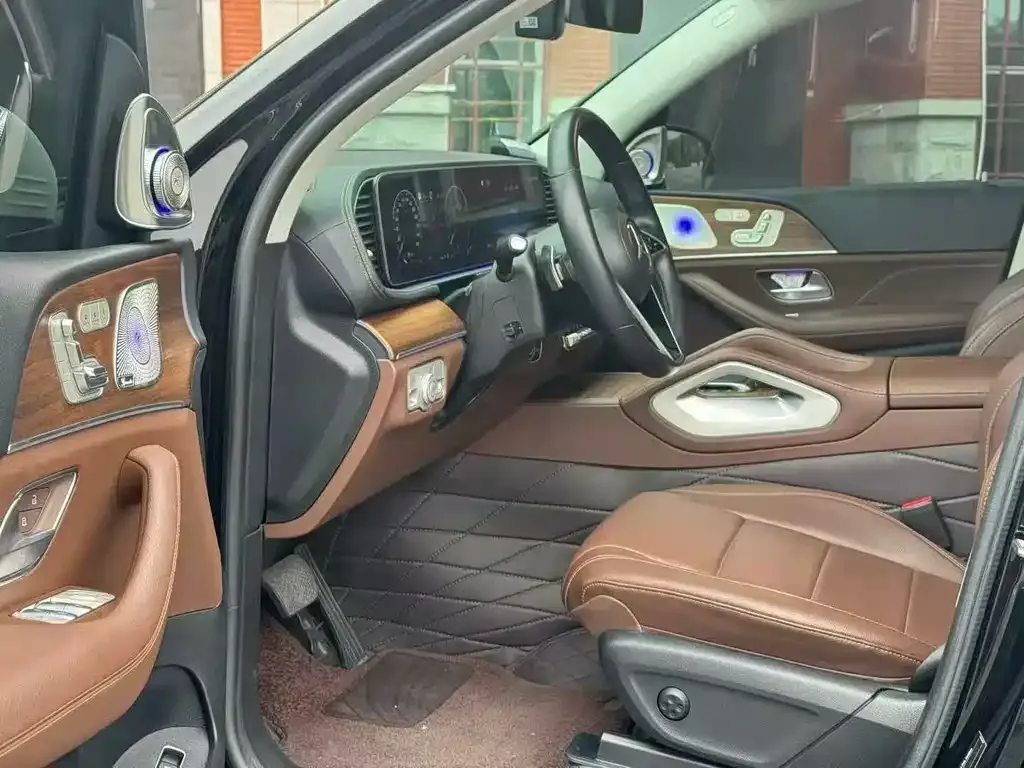 Mercedes-Benz GLE 2023 из CN, фото 2