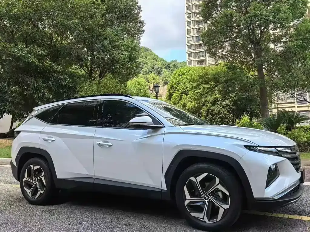 Hyundai Tucson — фото 9