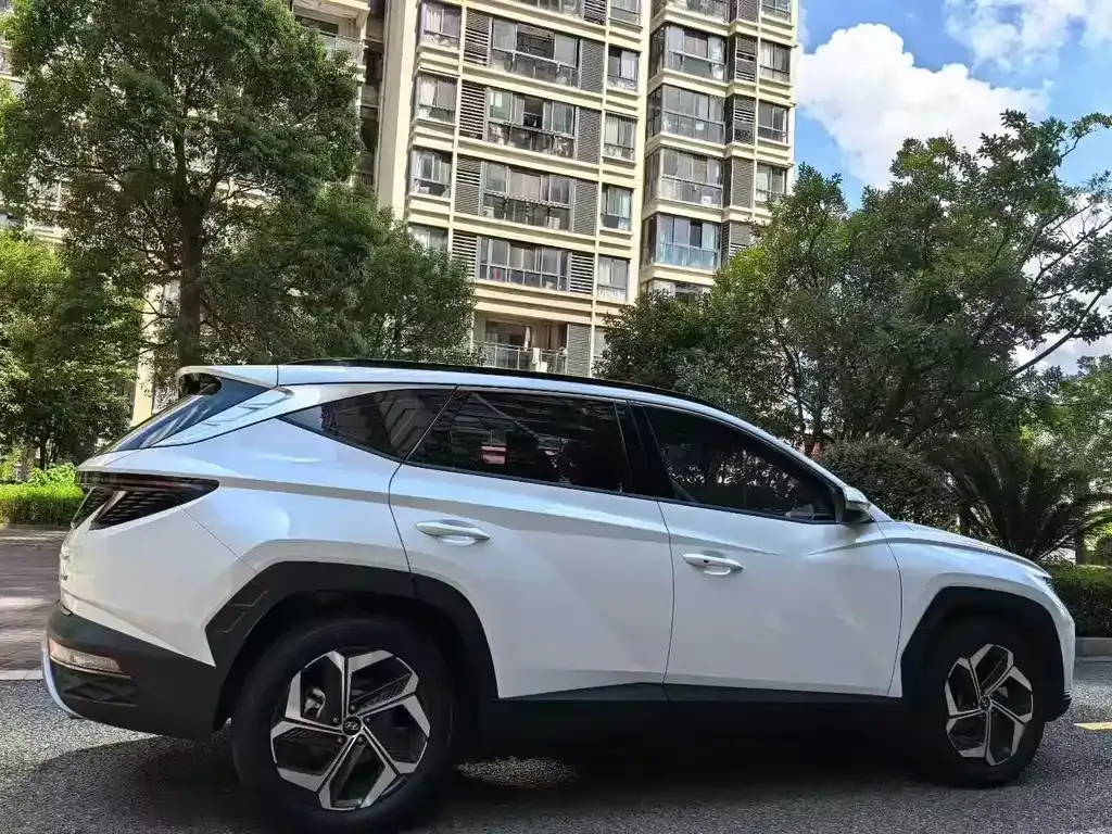 Hyundai Tucson — фото 6