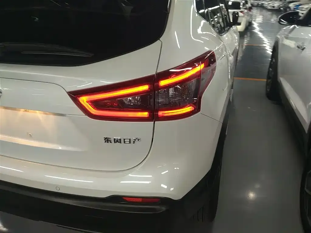 Nissan Qashqai 2023 из CN, фото 3