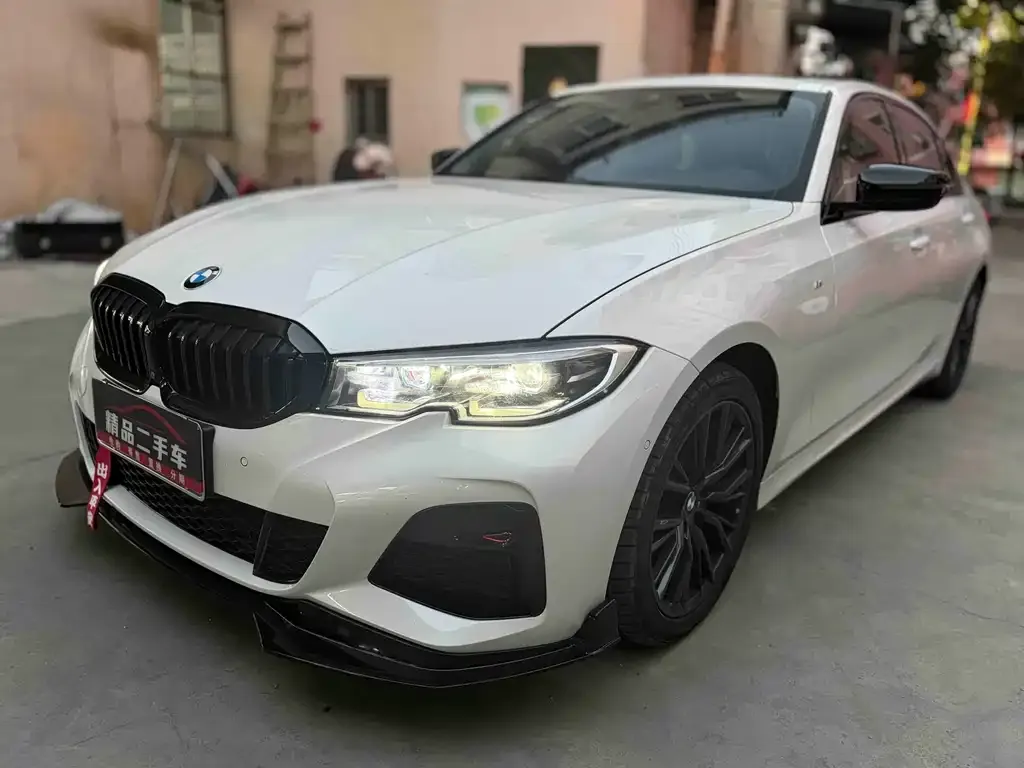 BMW 3 Series — фото 1