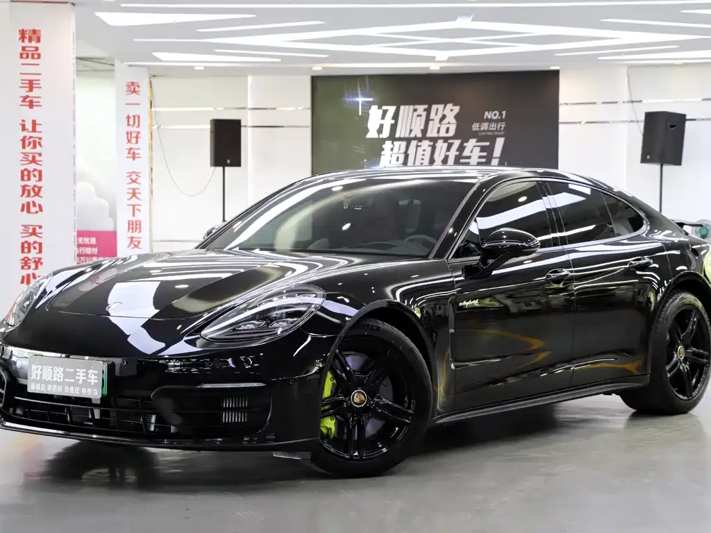 Porsche Panamera Hybrid 2021 из CN, фото 1