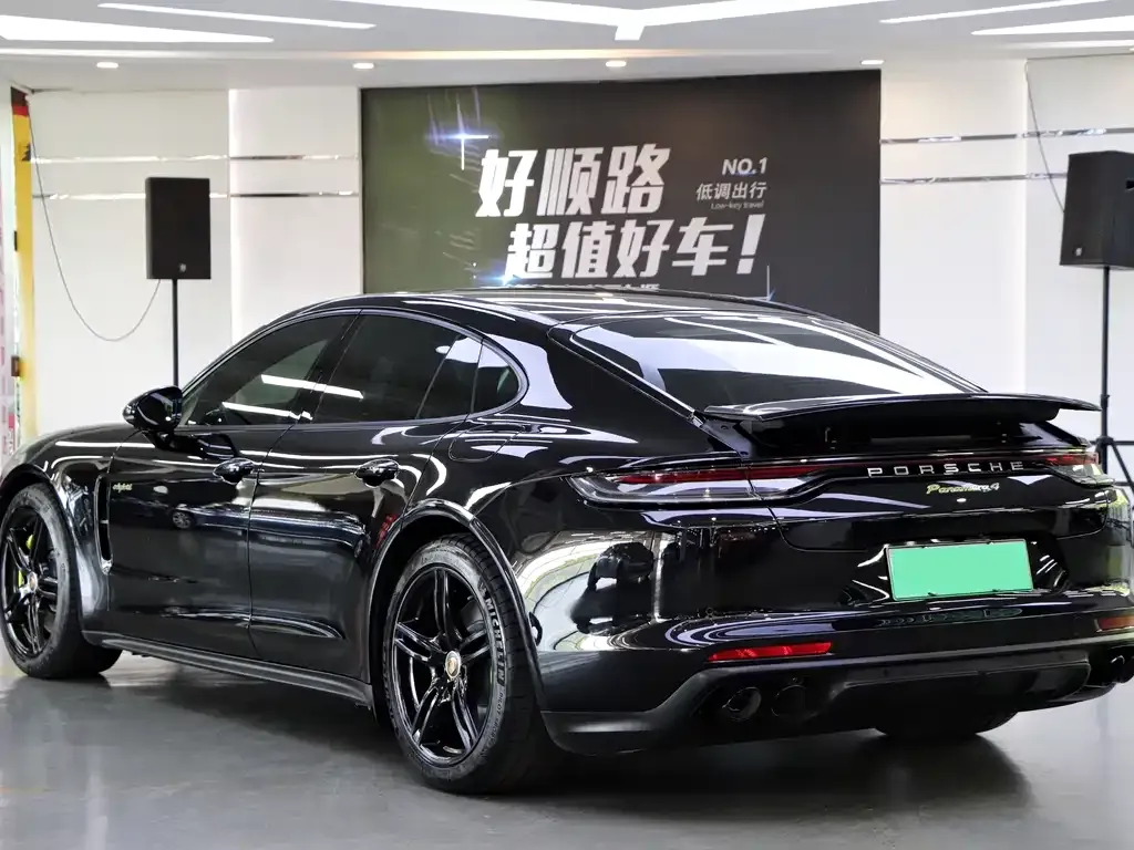 Porsche Panamera Hybrid 2021 из CN, фото 8