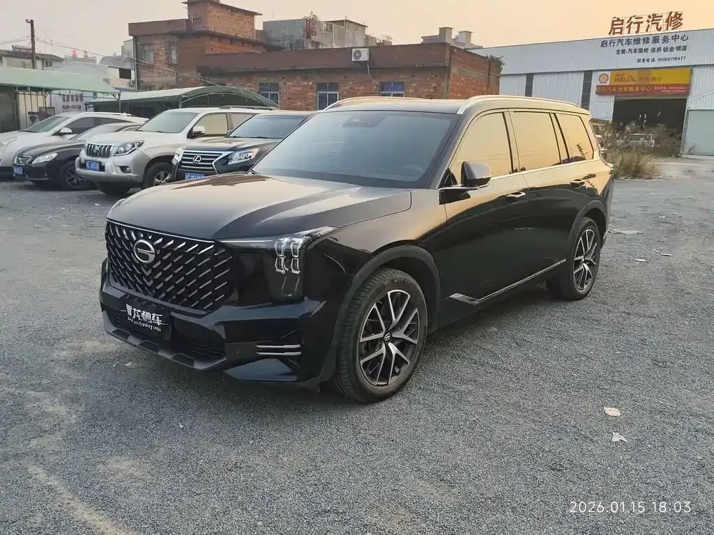 GAC Motor Trumpchi GS8 — фото 1