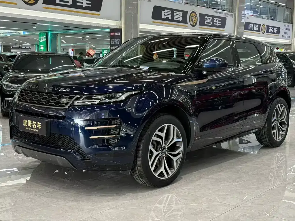 Land Rover Evoque — фото 1
