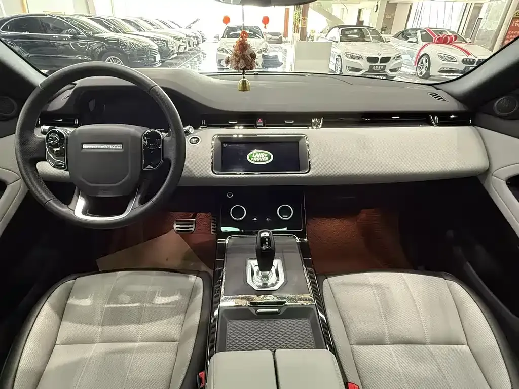 Land Rover Evoque — фото 7