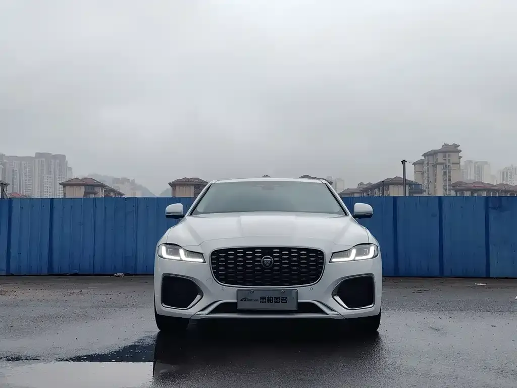 Jaguar XFL 2023 из CN, фото 3