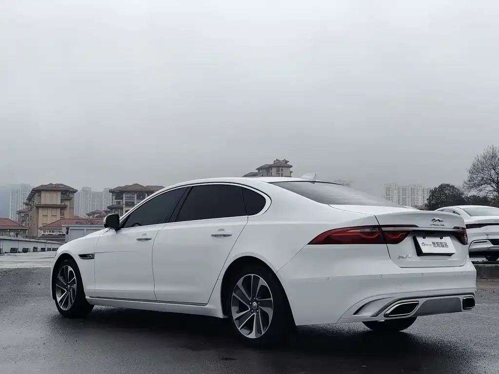 Jaguar XFL 2023 из CN, фото 2