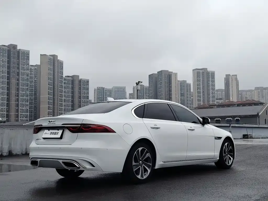 Jaguar XFL 2023 из CN, фото 5
