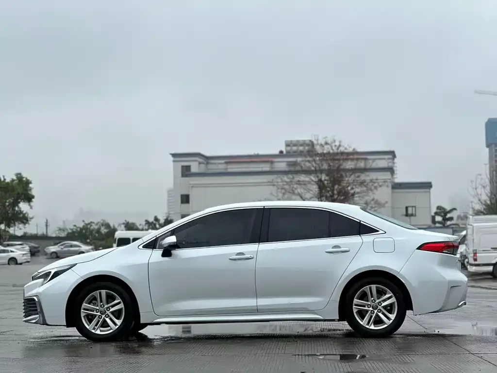 Toyota Levin 2024 из CN, фото 7