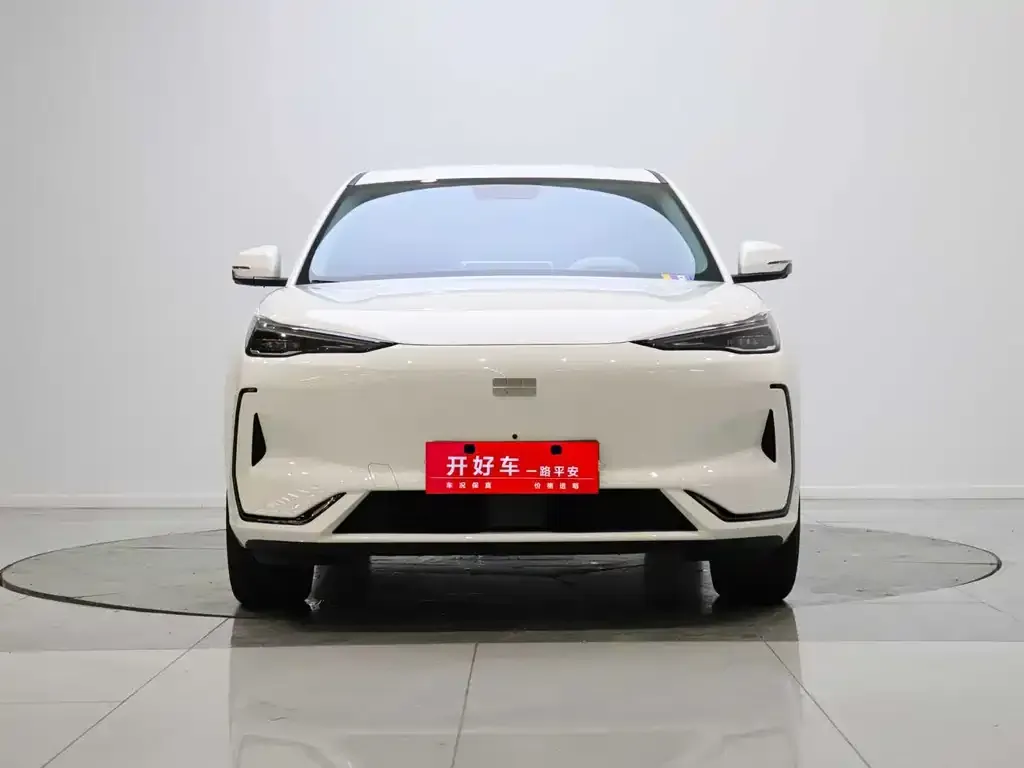 Geely Galaxy E5 — фото 1