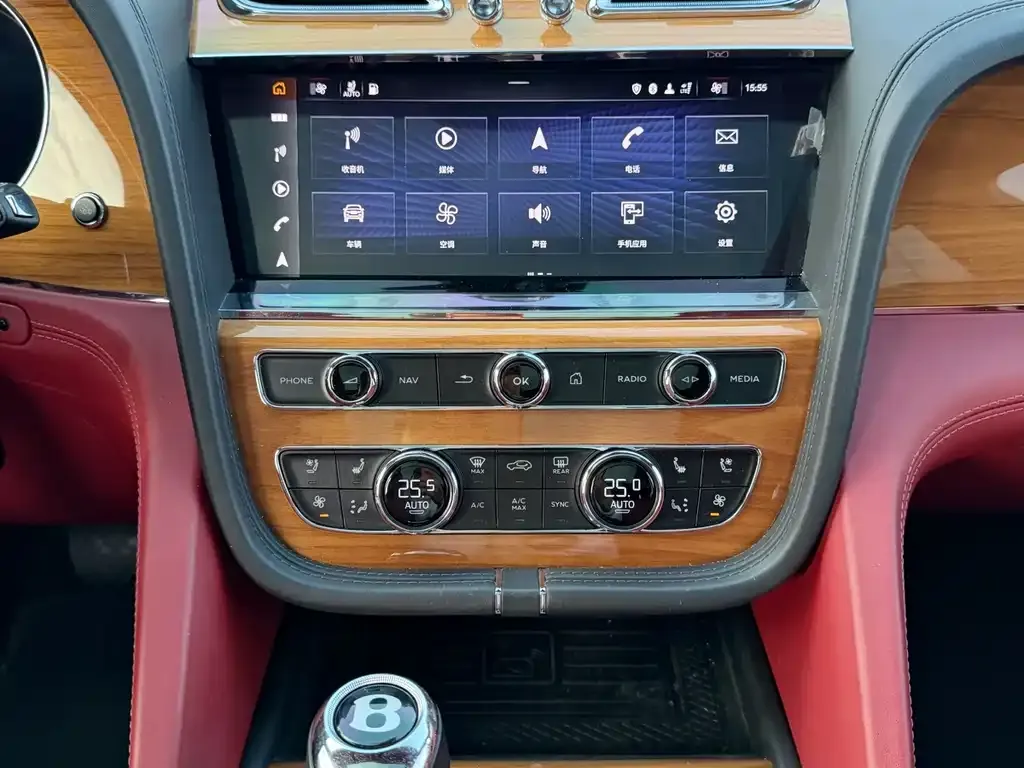 Bentley Bentayga 2021 из CN, фото 7
