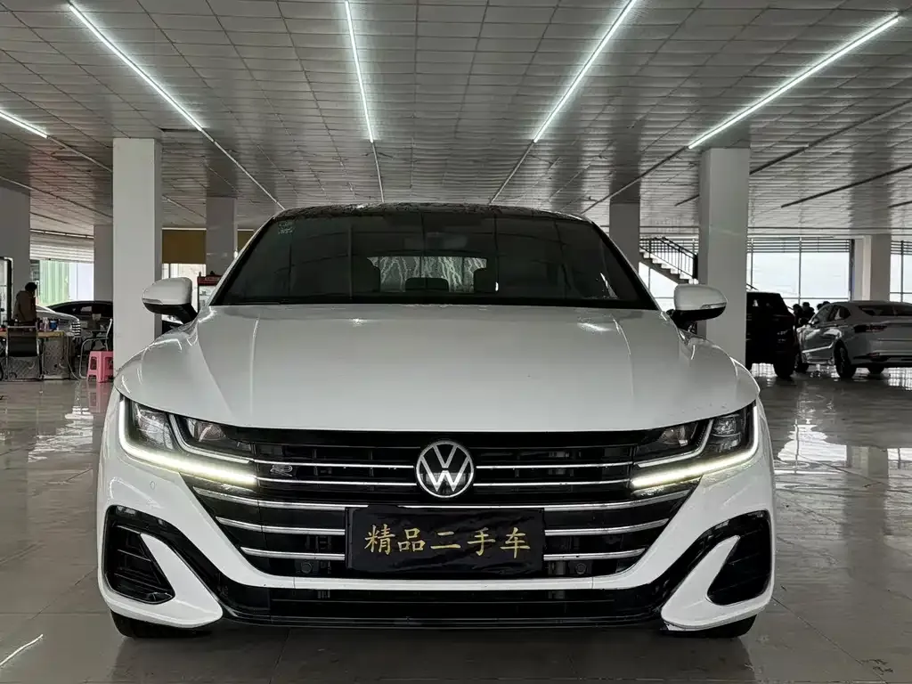 Volkswagen CC 2022 из CN, фото 8