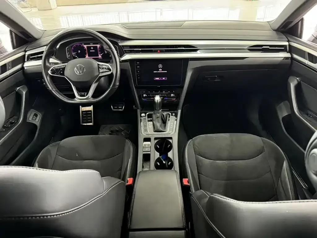 Volkswagen CC 2022 из CN, фото 6