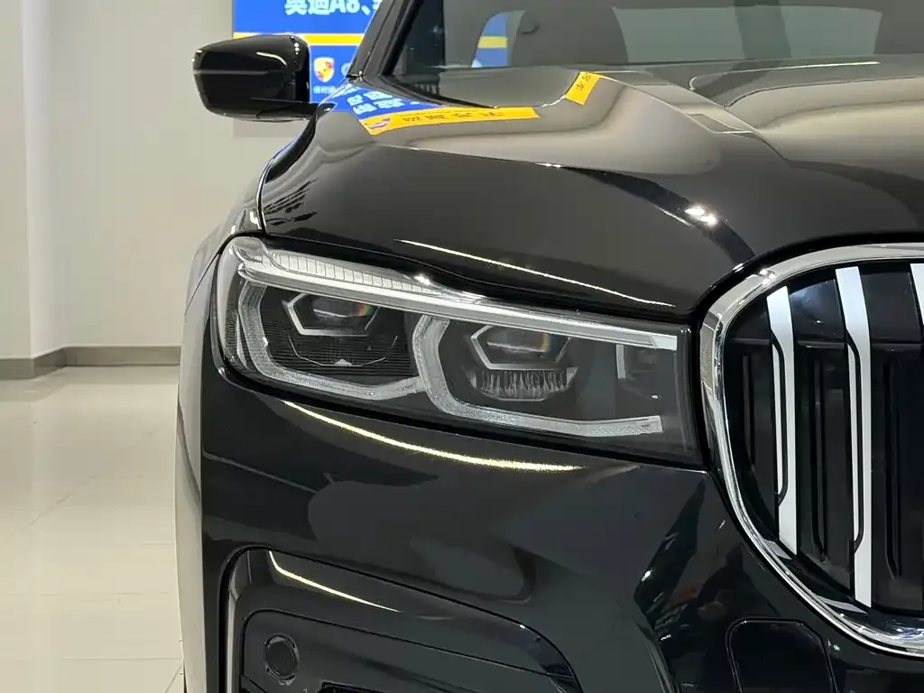 BMW 7 Series 2022 из CN, фото 3