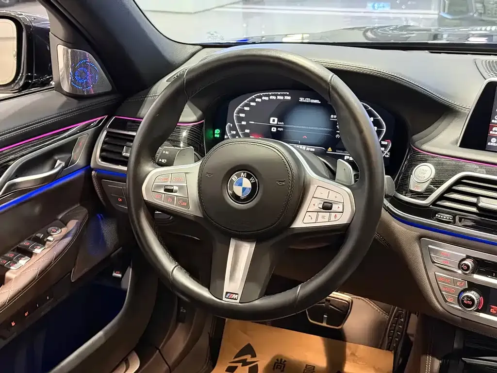 BMW 7 Series 2022 из CN, фото 5