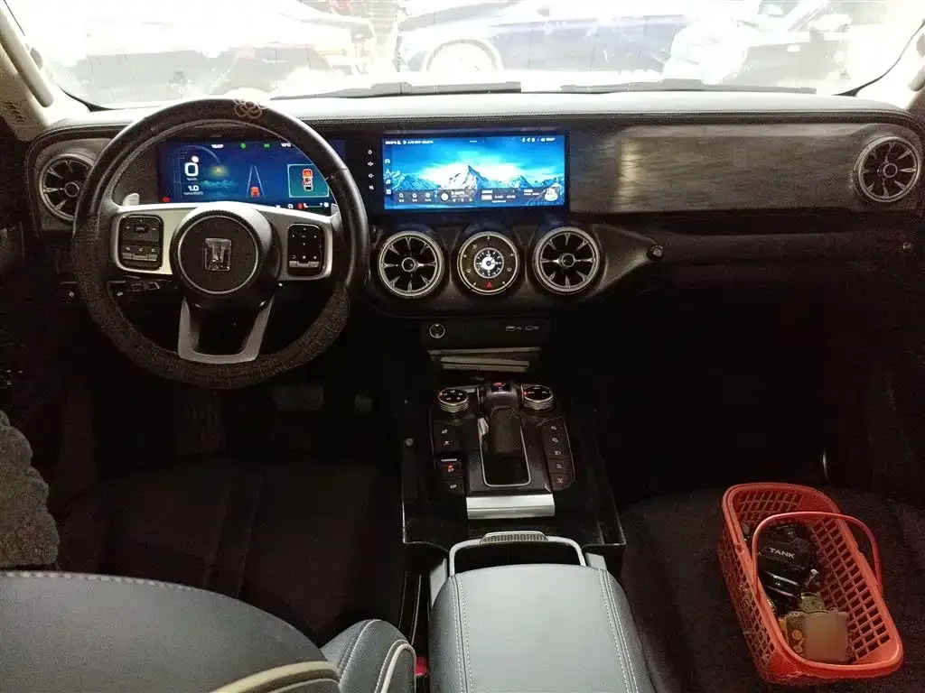 Tank 300 — фото 6