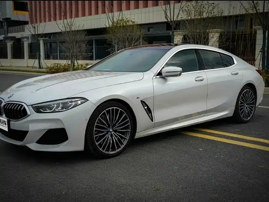 BMW 8 Series