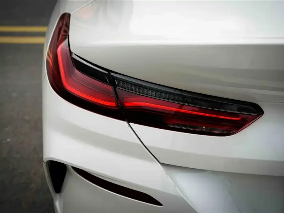 BMW 8 Series 2021 из CN, фото 2