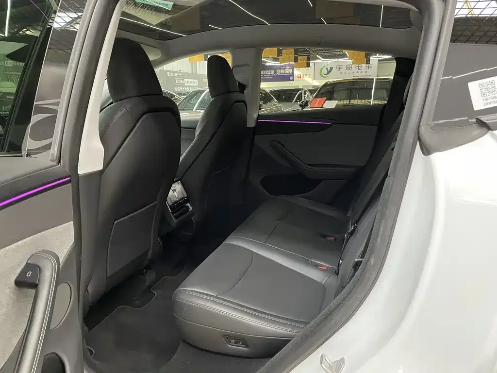 Tesla Model Y 2025 из CN, фото 3