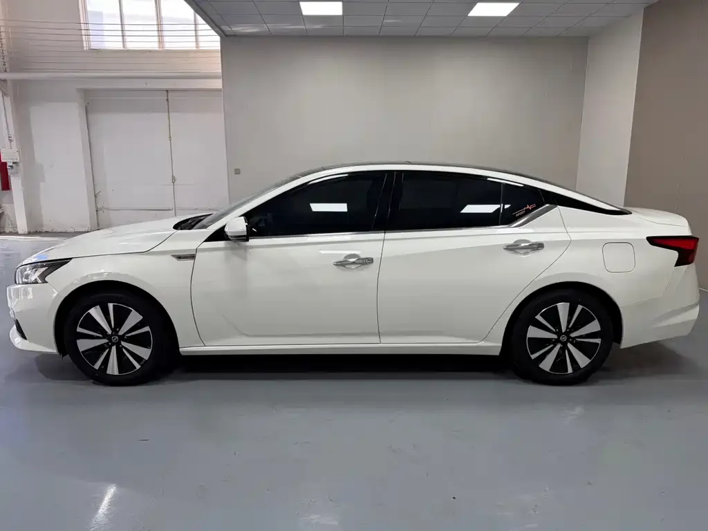 Nissan Teana 2022 из CN, фото 5