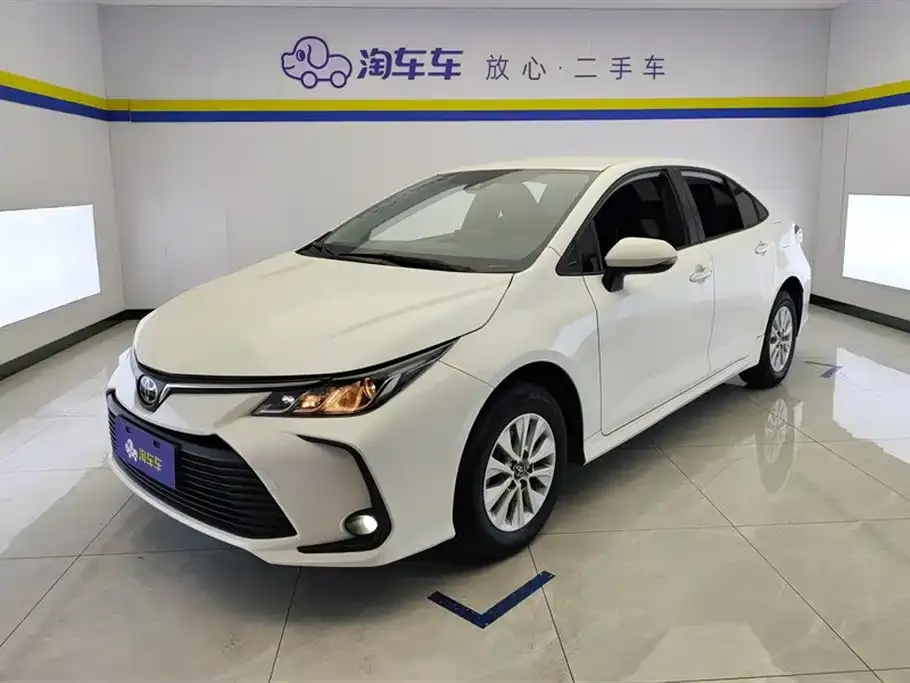 Toyota Corolla 2022 из CN, фото 1