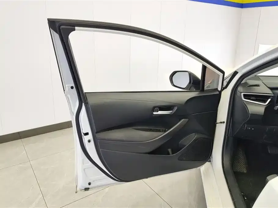 Toyota Corolla 2022 из CN, фото 6