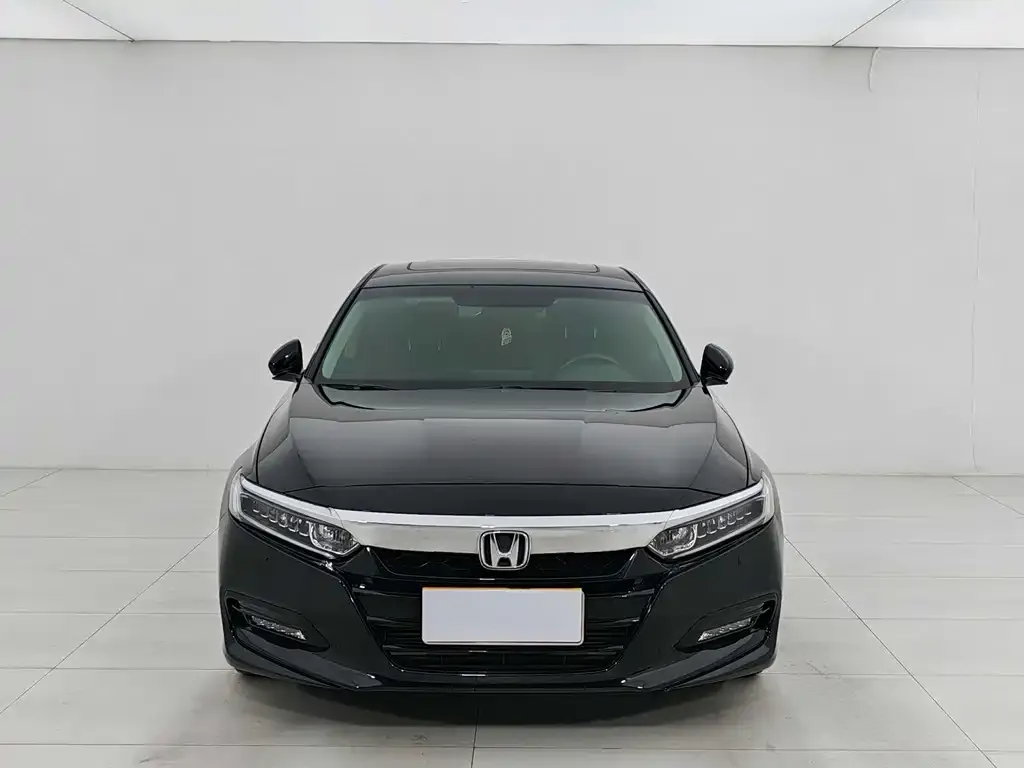 Honda Accord — фото 6