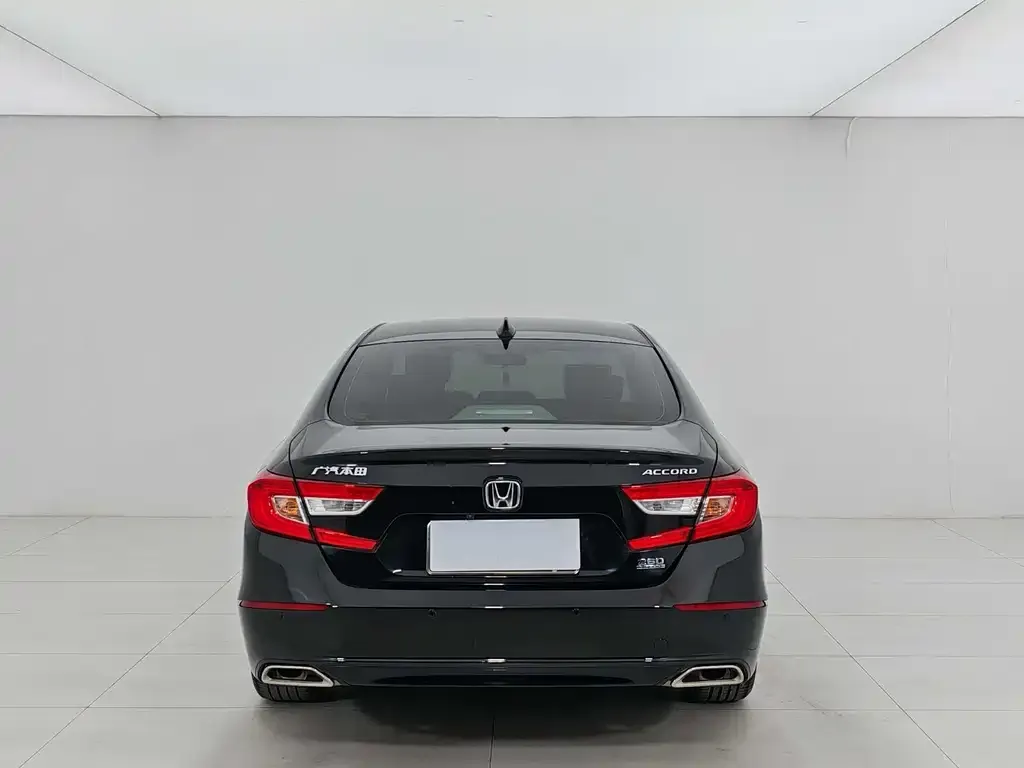 Honda Accord — фото 3