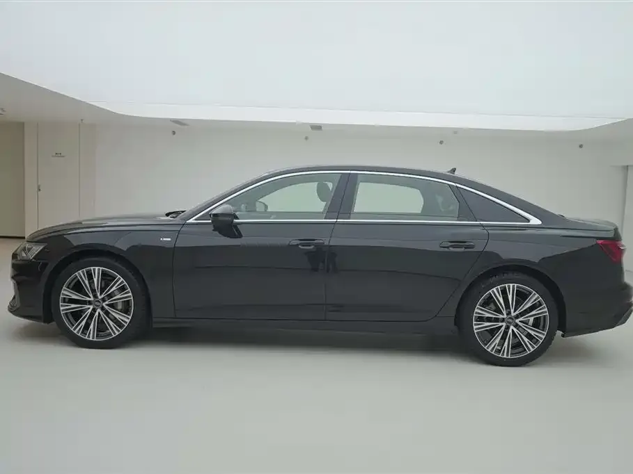 Audi A6L 2022 из CN, фото 7