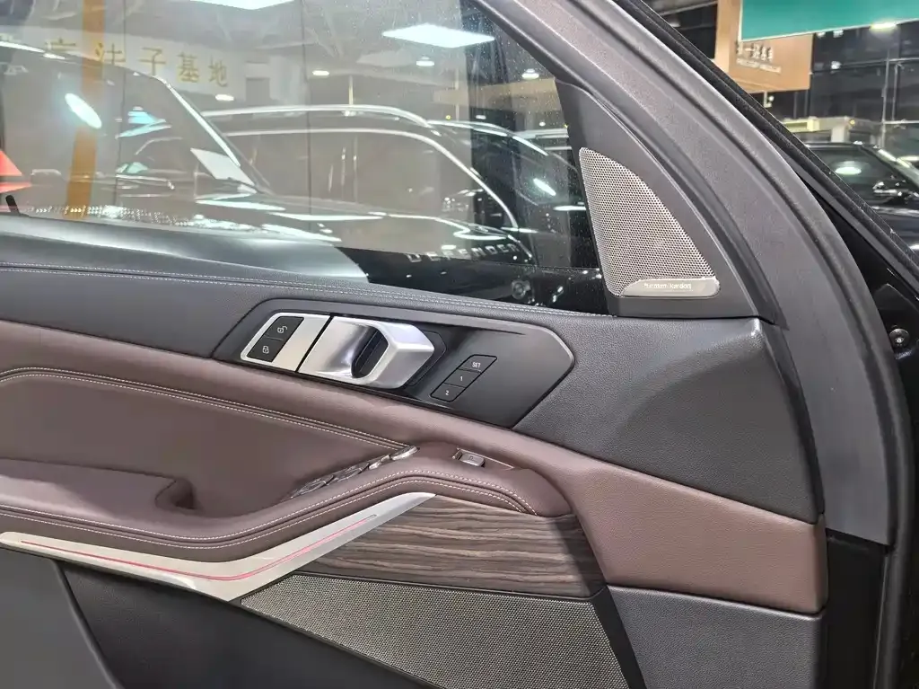 BMW X5 2024 из CN, фото 5