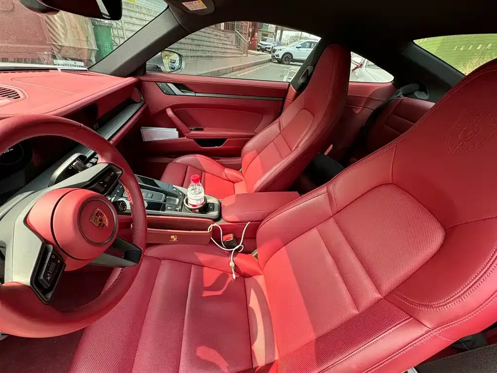 Porsche 911 2023 из CN, фото 8
