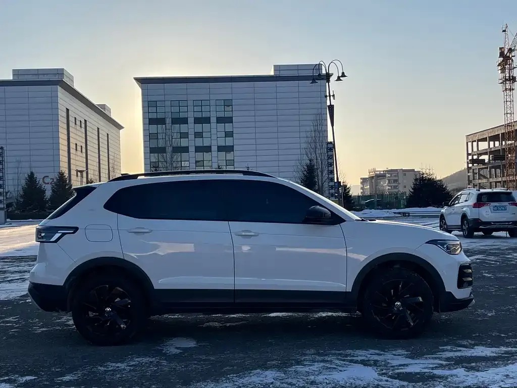 Volkswagen Tharu 2025 из CN, фото 5